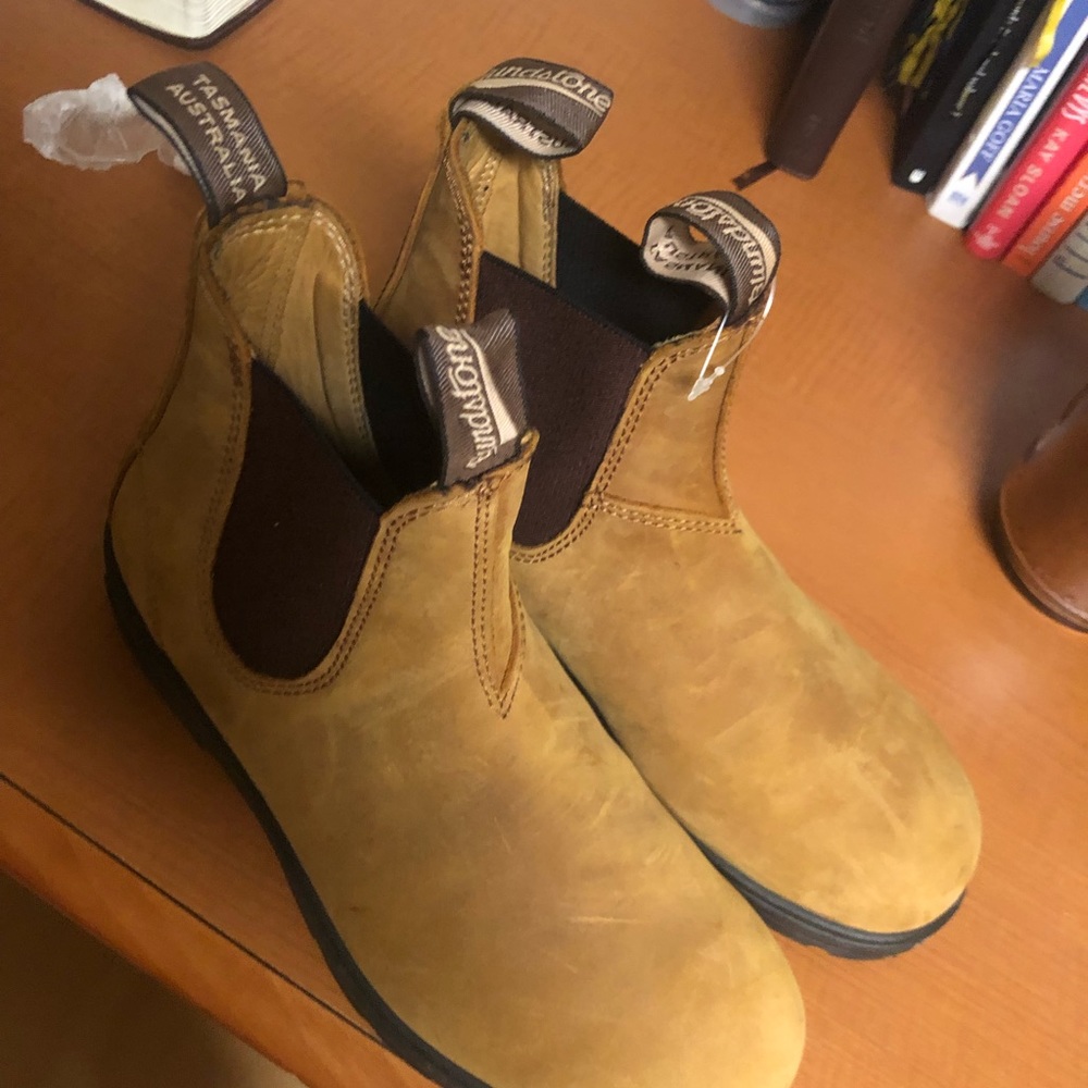 Blundstones!